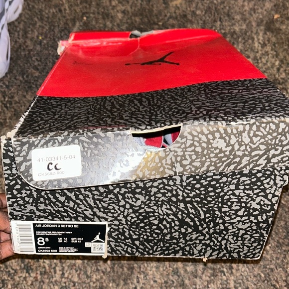 Air Jordan Retro 3s 'Unite' Size 8.5 - Picture 4 of 4